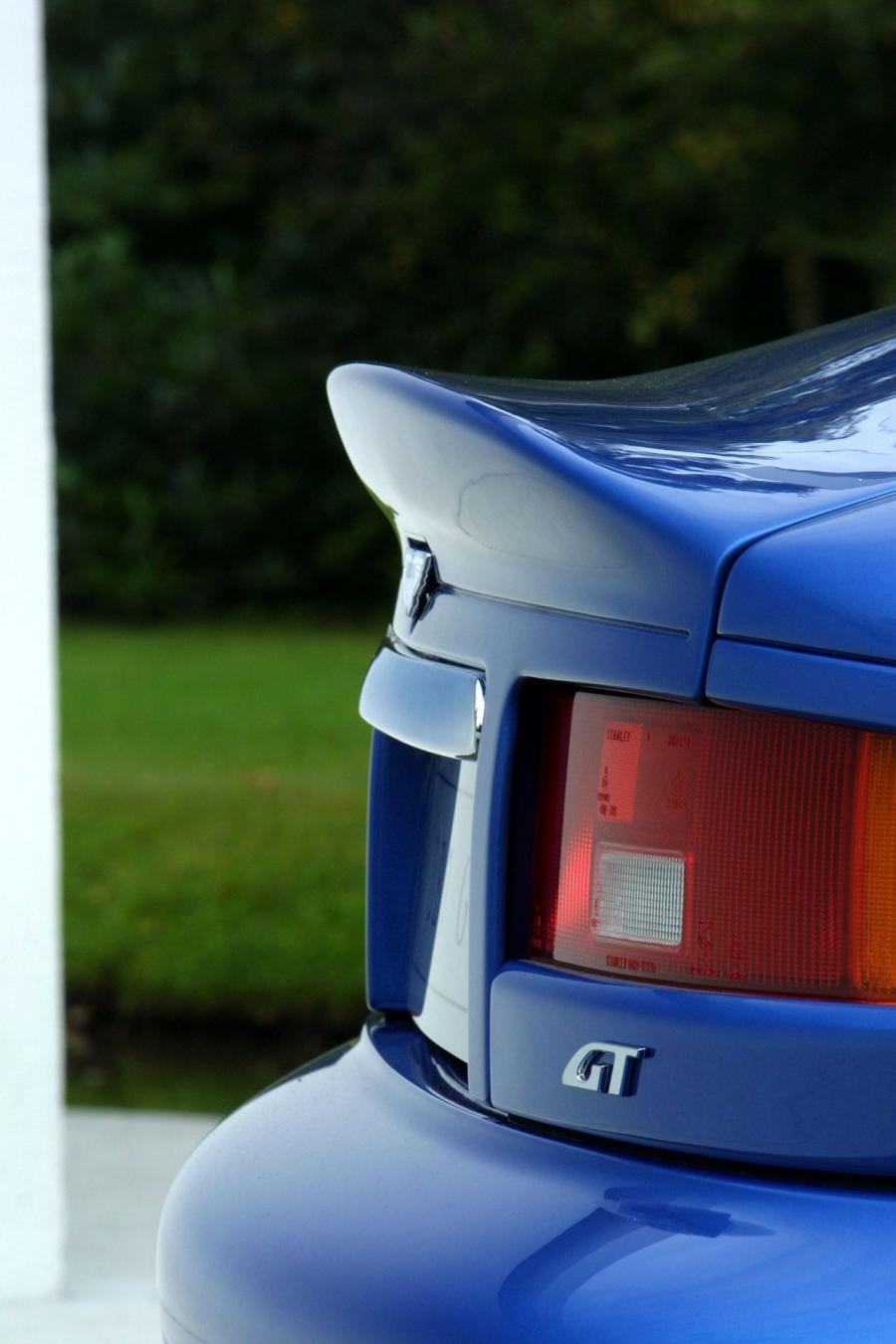 Детали экстерьера Aston Martin DB7 GT 2003 года  (UK) (фото 2 из 24)